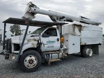 2019 Ford F750 1FDNF7DC2KDF04106