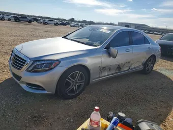 2016 Mercedes-Benz S-Class WDDUG8FB7GA208570
