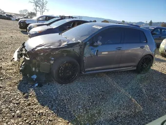 2015 Volkswagen Golf R WVWLF7AU3FW345261