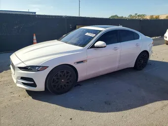 2020 Jaguar XE SAJAE4FX2LCP61571