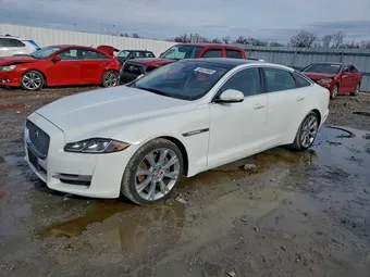 2016 Jaguar XJ SAJWJ2GD6G8V96742
