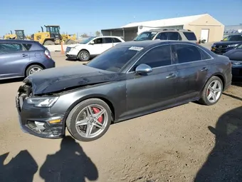 2019 Audi S4/RS4 WAUB4AF47KA116240