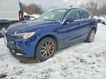 2018 Alfa Romeo Stelvio ZASFAKBN5J7B88073