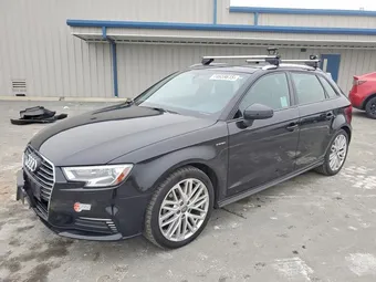 2018 Audi A3 Sportback WAUUPBFF3JA054972