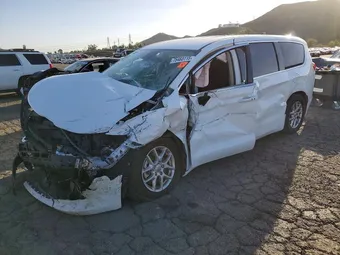 2024 Chrysler Voyager 2C4RC1CG7RR112908