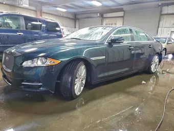 2015 Jaguar XJ-Series SAJWA2GZ2F8V83786