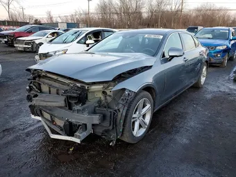 2018 Volvo S90 LVY982MK3JP016072