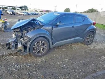 2018 Toyota C-HR NMTKHMBX7JR020097
