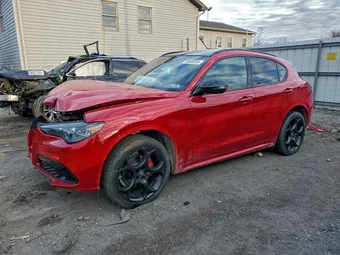 2025 Alfa Romeo ZASPAKBN2S7D96014