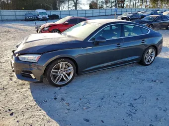 2019 Audi A5 Sportback WAUBNCF55KA074345