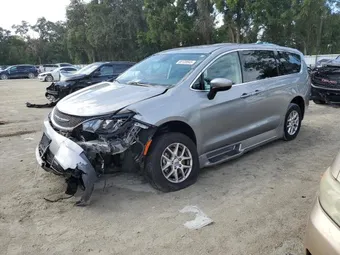 2021 Chrysler Voyager 2C4RC1CG2MR554276