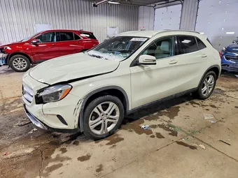 2017 Mercedes-Benz GLA-Class WDCTG4GB5HJ287794