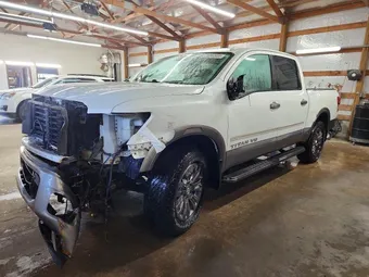 2018 Nissan Titan 1N6AA1E58JN516085