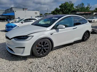2023 Tesla Model X 7SAXCBE51PF383600