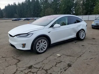 2017 Tesla Model X 5YJXCAE21HF052319