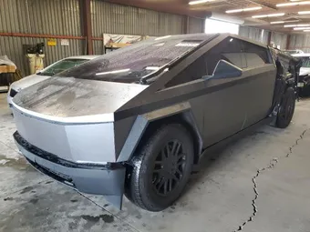 2024 Tesla Cybertruck 7G2CEHED1RA053937