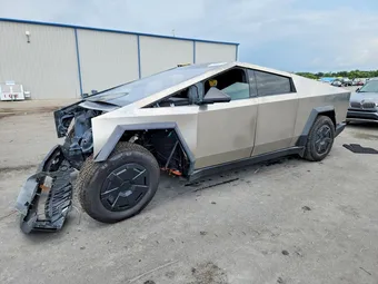 2025 Tesla Cybertruck 7G2CEHED5SA075011