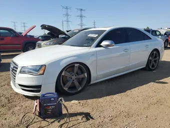 2014 Audi S8 WAUD2AFD4EN008329