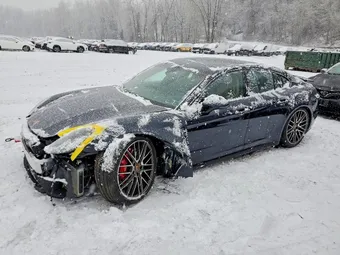 2022 Porsche Panamera WP0AB2A73NL130219