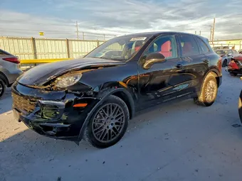 2017 Porsche Cayenne WP1AB2A23HLA53195