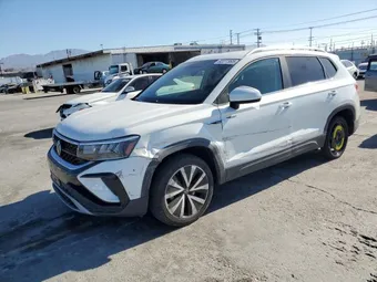 2022 Volkswagen Taos 3VVRX7B20NM015789