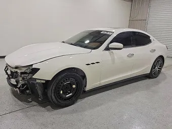 2018 Maserati Ghibli ZAM57XSA3J1304947