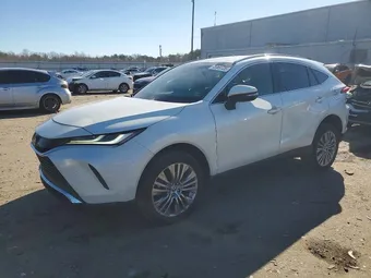 2022 Toyota Venza JTEAAAAH7NJ107376