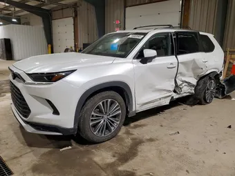 2025 Toyota Grand Highlander 5TDADAB50SS024029