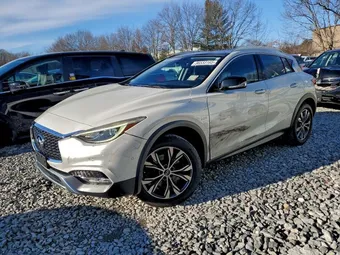 2018 Infiniti QX30 SJKCH5CRXJA044500