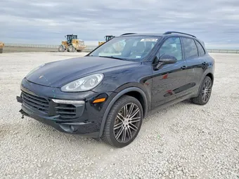 2016 Porsche Cayenne WP1AB2A28GLA96610