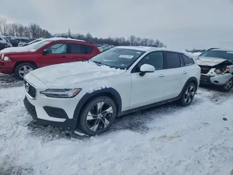 2020 Volvo V60 YV4102WKXL1039117
