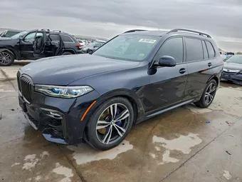 2021 BMW X7 5UXCX6C04M9F41949