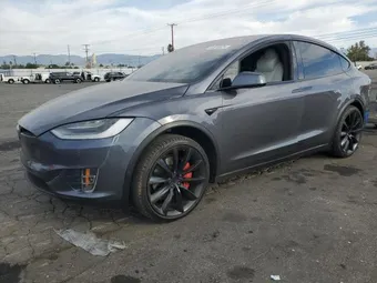 2021 Tesla Model X 5YJXCBE21MF322777