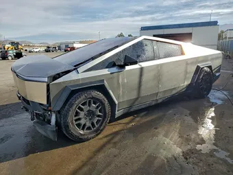 2024 Tesla Cybertruck 7G2CEHEE9RA021004