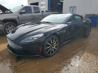 2018 Aston Martin SCFRMFAV4JGL03396