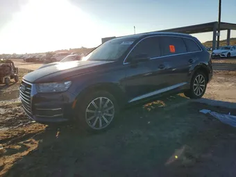 2019 Audi Q7 WA1AAAF73KD045242