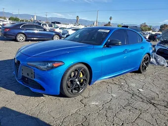 2019 Alfa Romeo Giulia ZARFAMAN5K7599874
