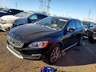 2018 Volvo V60 YV440MWK7J2059681