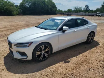 2022 Volvo S60 7JRL12FLXNG165397