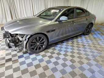 2017 Jaguar XF SAJBF4BV8HCY32656