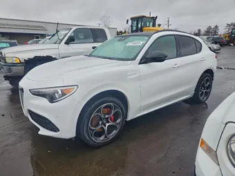 2023 Alfa Romeo ZASPAKBN5P7D53925