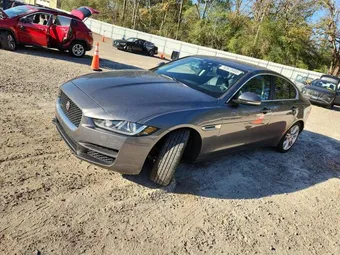 2019 Jaguar XE SAJAD4FX4KCP49424