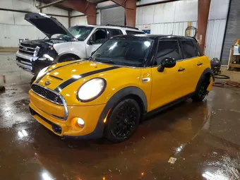 2018 Mini Hardtop 4 Door WMWXU3C55J2F51672