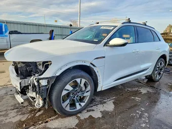 2021 Audi e-tron WA1AAAGEXMB021399
