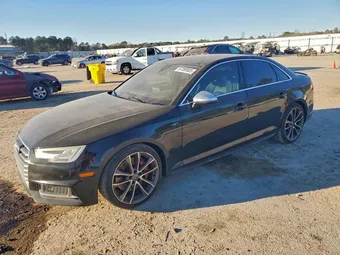 2018 Audi S4 WAUB4AF40JA001672