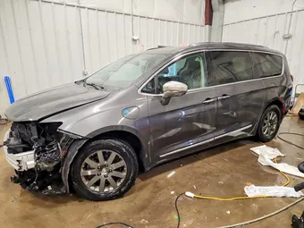 2019 Chrysler Pacifica Hybrid 2C4RC1N76KR613906