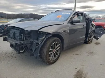 2018 Jaguar F-PACE SADCJ2EV7JA271115