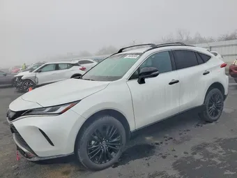 2024 Toyota Venza JTEAAAAH0RJ182393