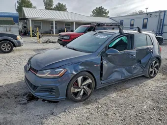 2018 Volkswagen GTI 3VW447AU2JM258273