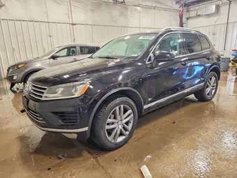 2015 Volkswagen Touareg WVGEP9BP4FD005263